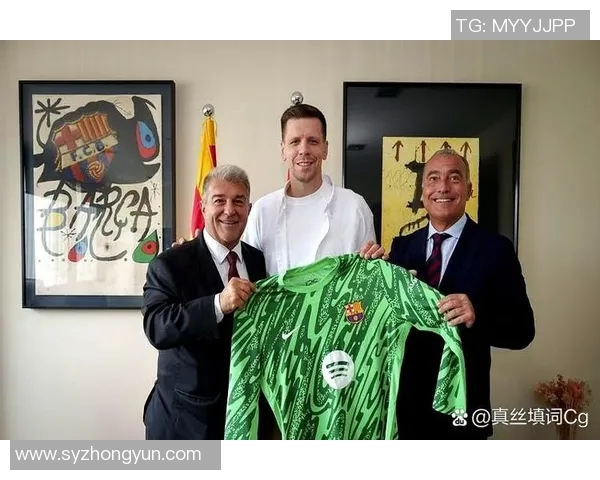 2023年足球明星转会大盘点新星加盟与老将离队的精彩瞬间