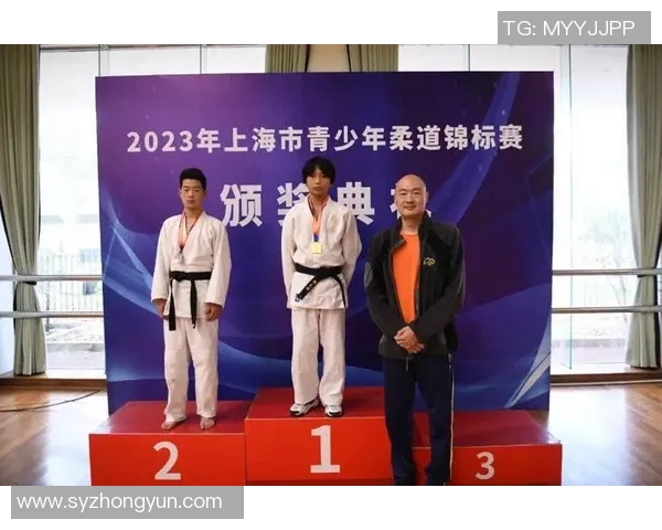 上海排球队在世界锦标赛中的战术意识与团队协作表现分析 上海排球队在世界锦标赛中的战术意识与团队协作表现分析